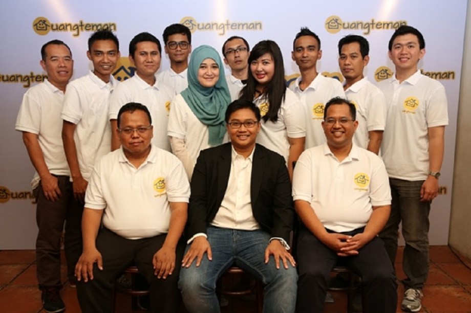 Aidil Zulkifli dan tim manajemen dibalik Uangteman.com (Dailysocial.net)